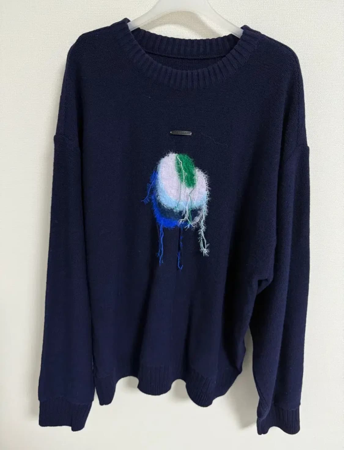 아더에러 디멘션 볼 프로덕트. 128 네이비 니트 상품이미지1