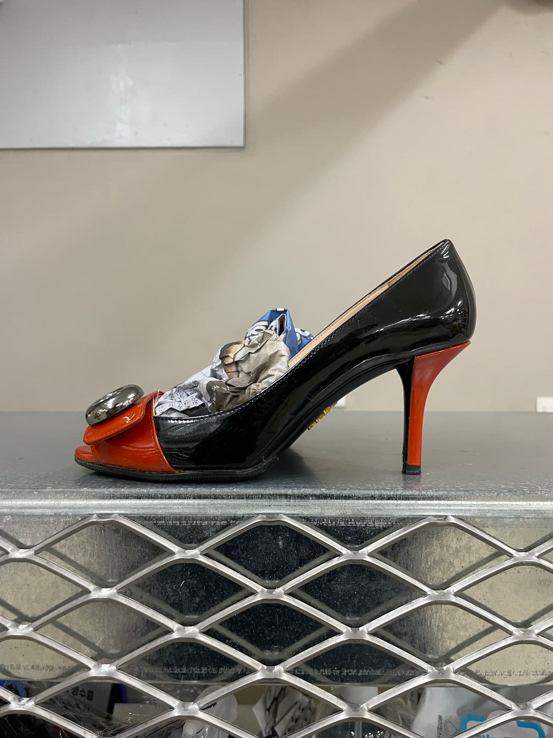 프라다 버클 힐 블랙 오렌지  37 상품이미지1