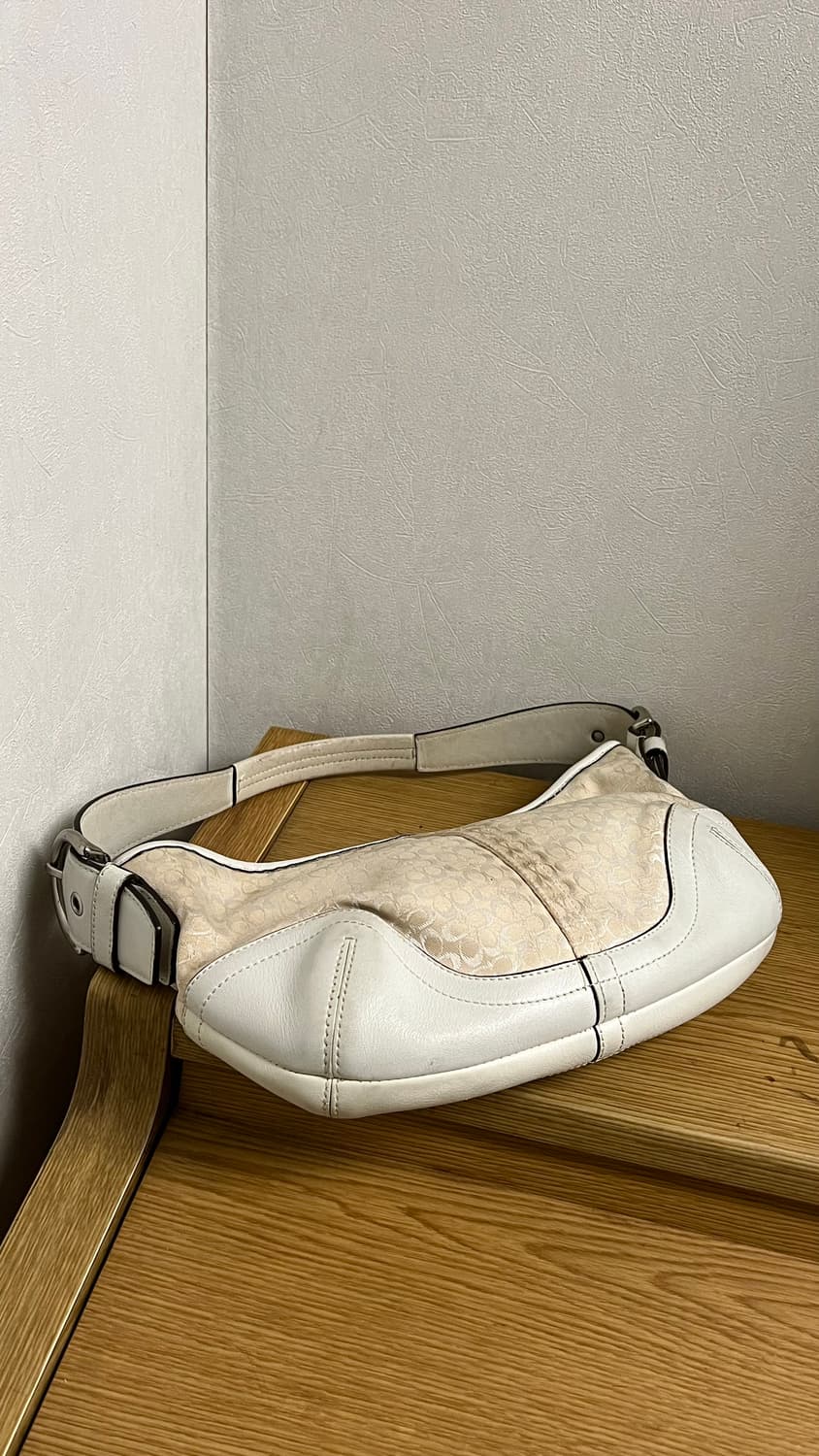 2000s coach 코치 시그니처 화이트 호보백 숄더백 상품이미지7