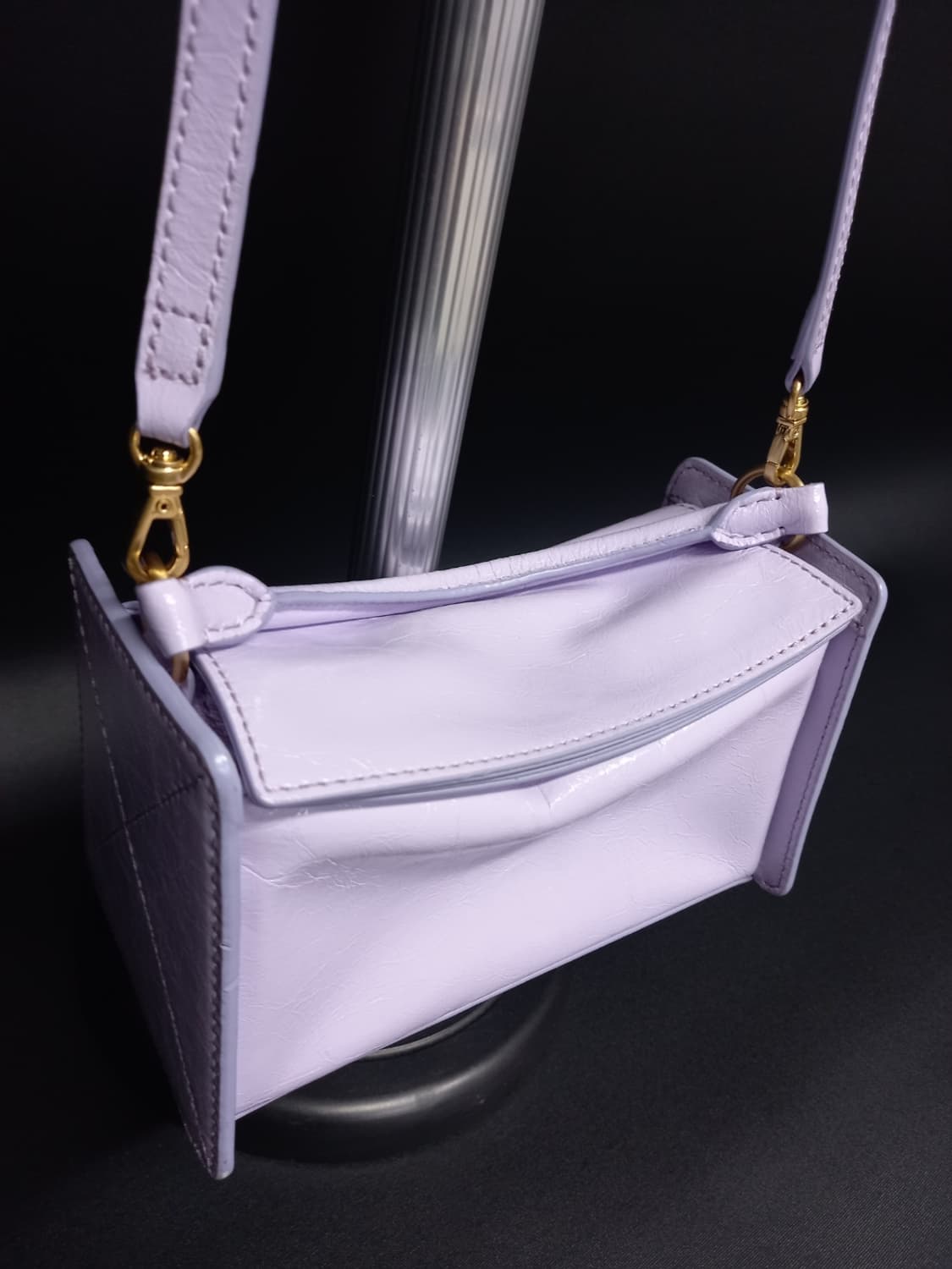 덕케 미니 크로스바디백 상품이미지3