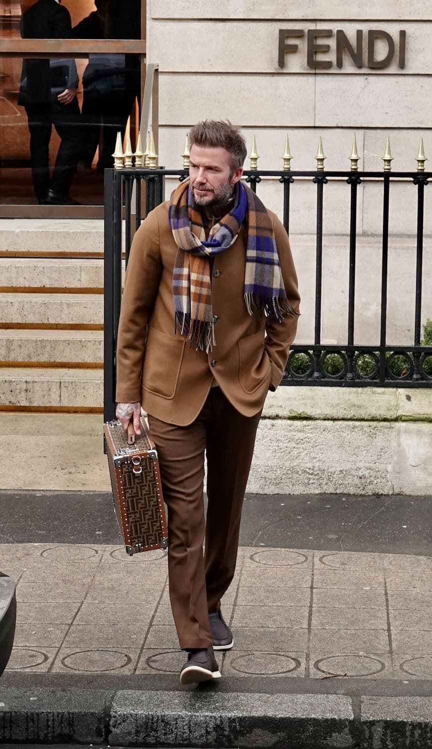 로로피아나 24 F/w 스파냐 캐시미어 자켓 새상품 판매 합니다. 상품이미지2