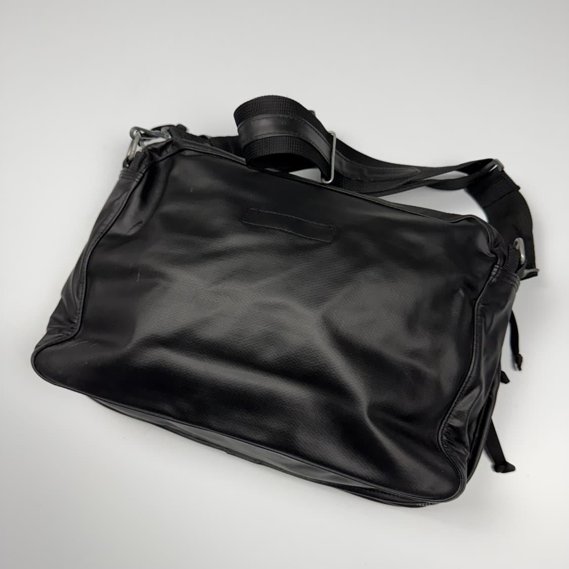 요시다포터 러기지라벨 뉴라이너 숄더백 블랙 상품이미지3