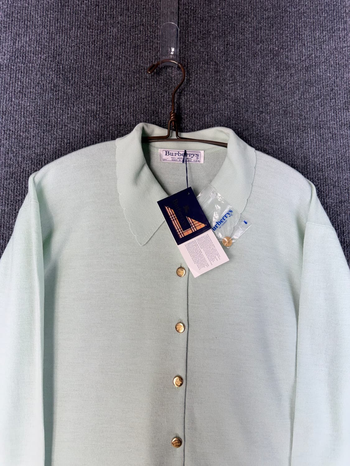 90s 버버리 금장버튼 울 가디건 상품이미지2