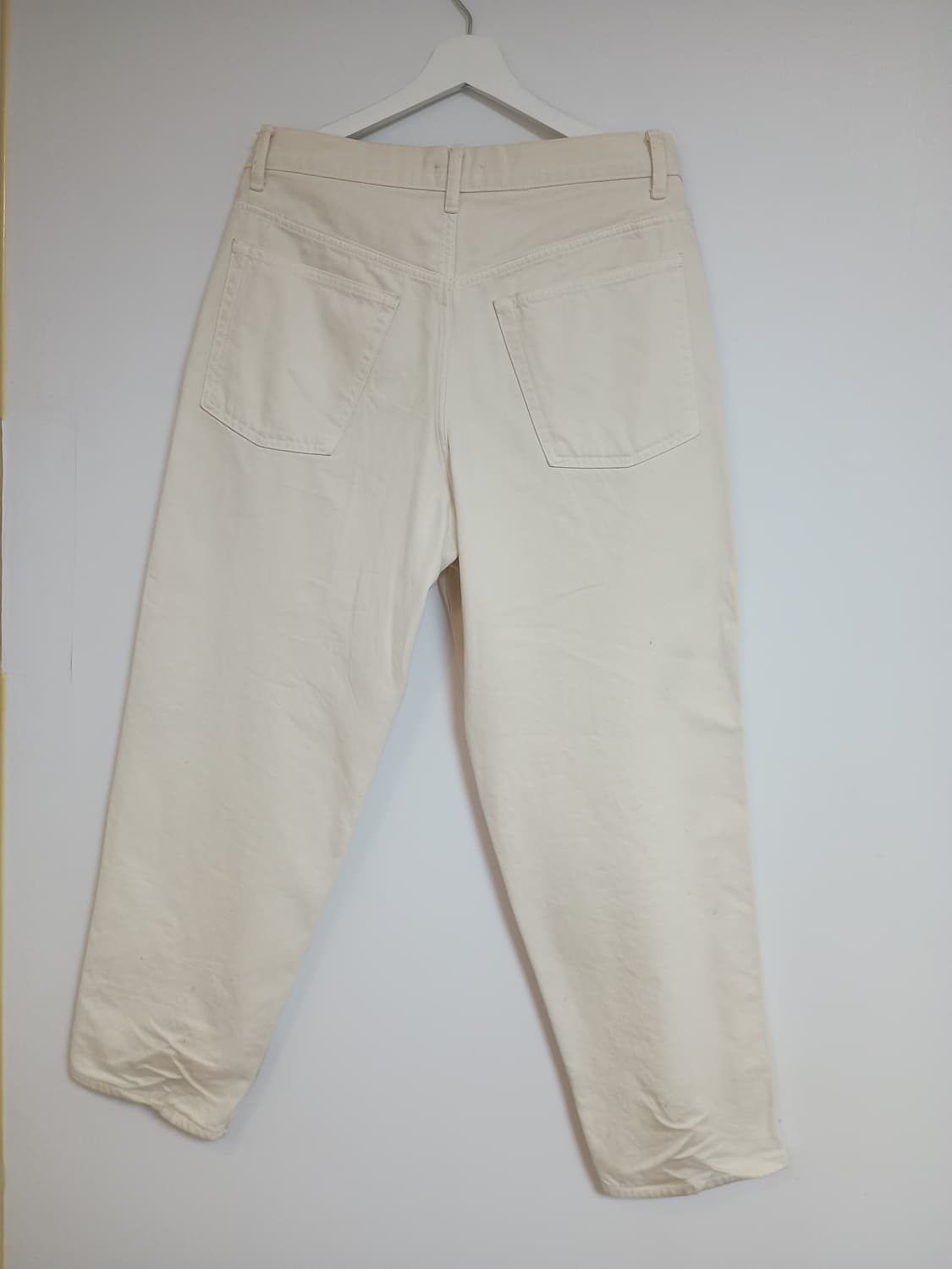 유니클로 U 와이드핏 크림진 32 463915 상품이미지2