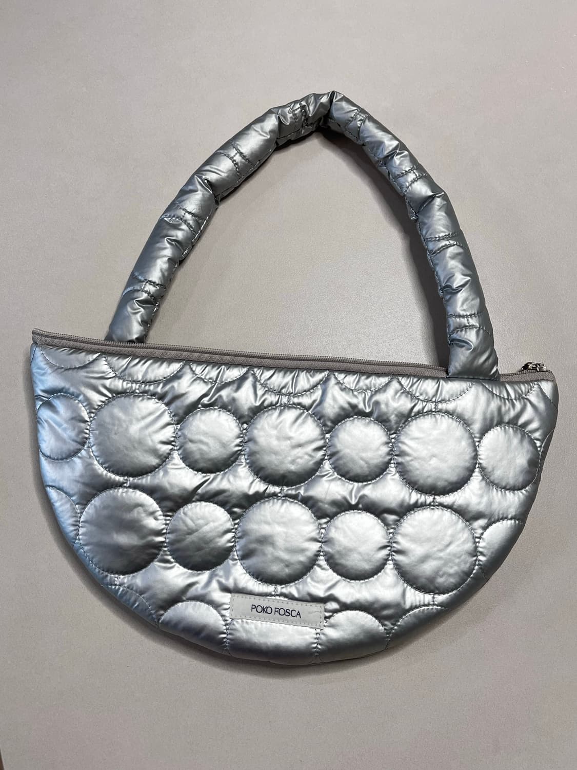 포코포스카 Poko fosca 반달 실버 숄더백 상품이미지1
