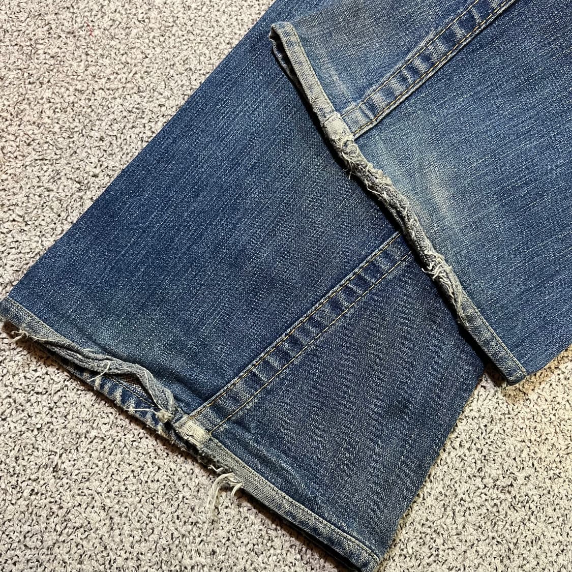 트루릴리젼 워싱 부츠컷 데님 팬츠 상품이미지6