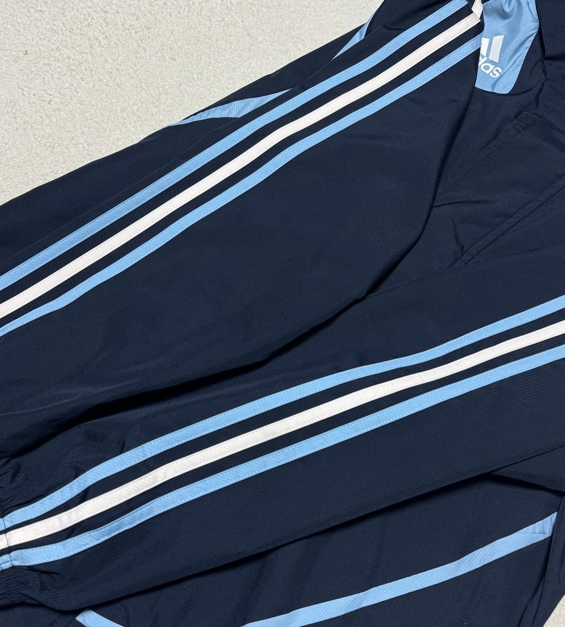 아디다스 아르헨티나 바람막이 상품이미지4