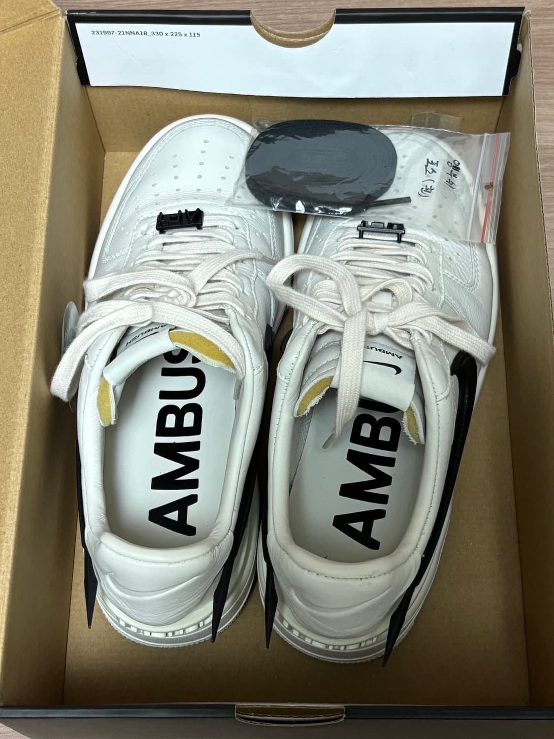 나이키 엠부쉬 에어포스 1  [260] 상품이미지3