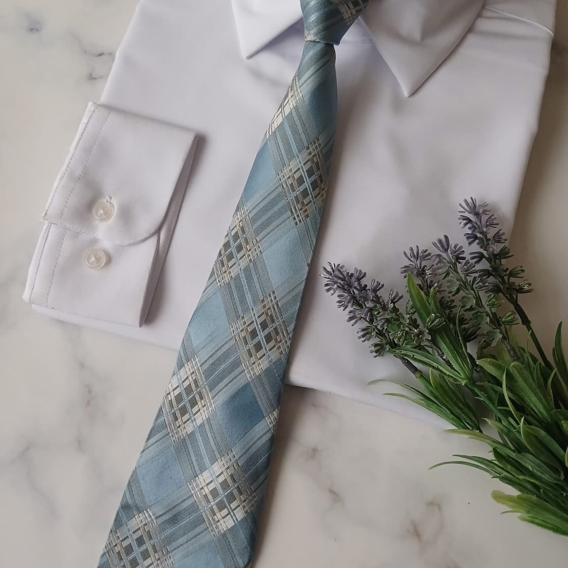 비비안웨스트우드 실크 체크 자카드 넥타이 9.1cm A등급 A19147
 상품이미지4