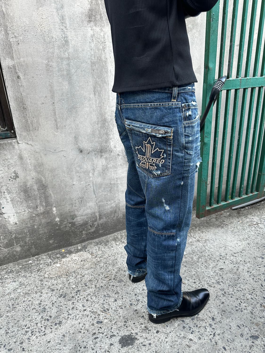 디스퀘어드2 디스트로이드 데님 팬츠 상품이미지3