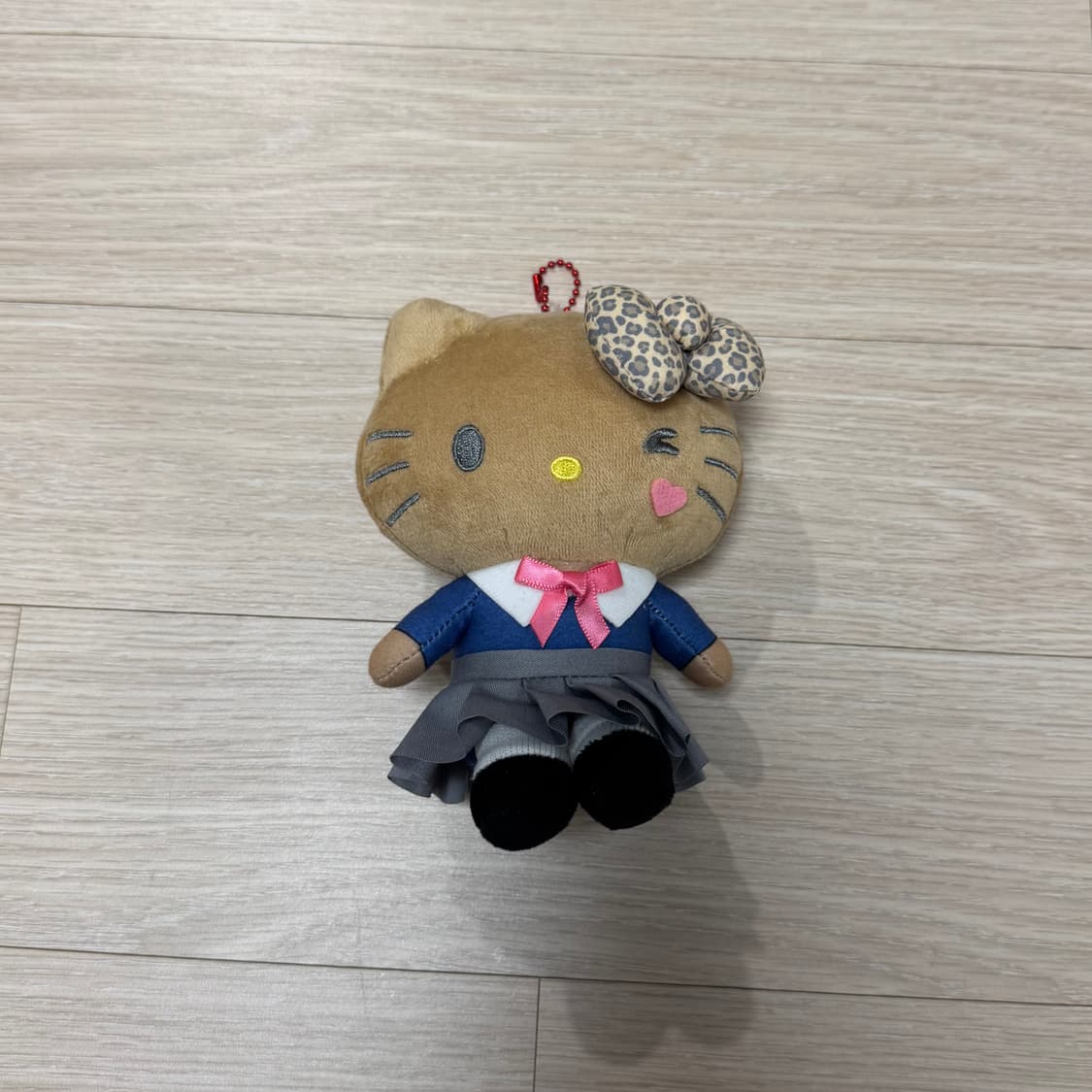 교복 태닝키티 키링 상품이미지1