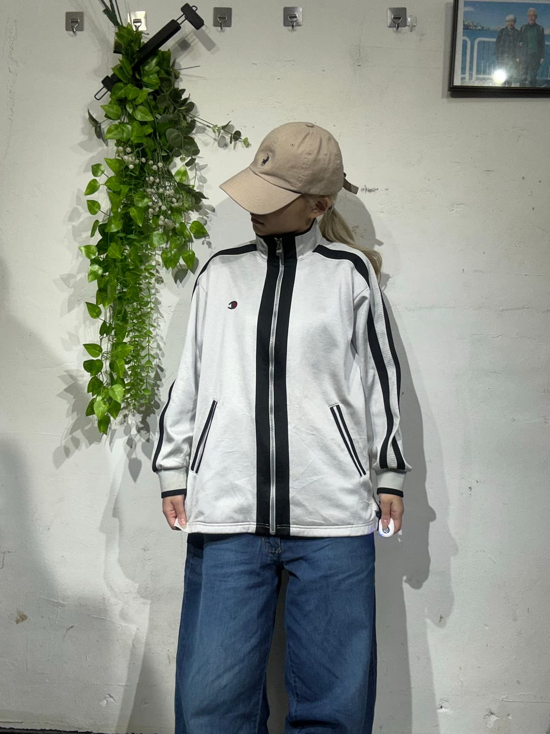 챔피온 재팬 오버핏 블랙 사이드 라인 라이트 그레이 져지 트랙탑 S 상품이미지2