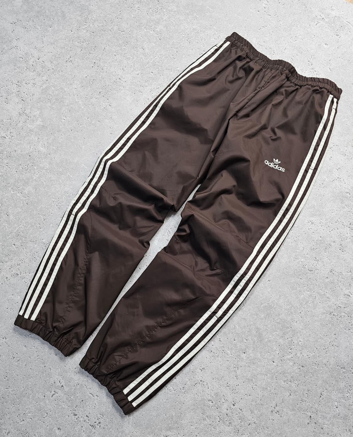 대장 아디다스 삼선 브라운 트랙팬츠 바람막이 바지 상품이미지3