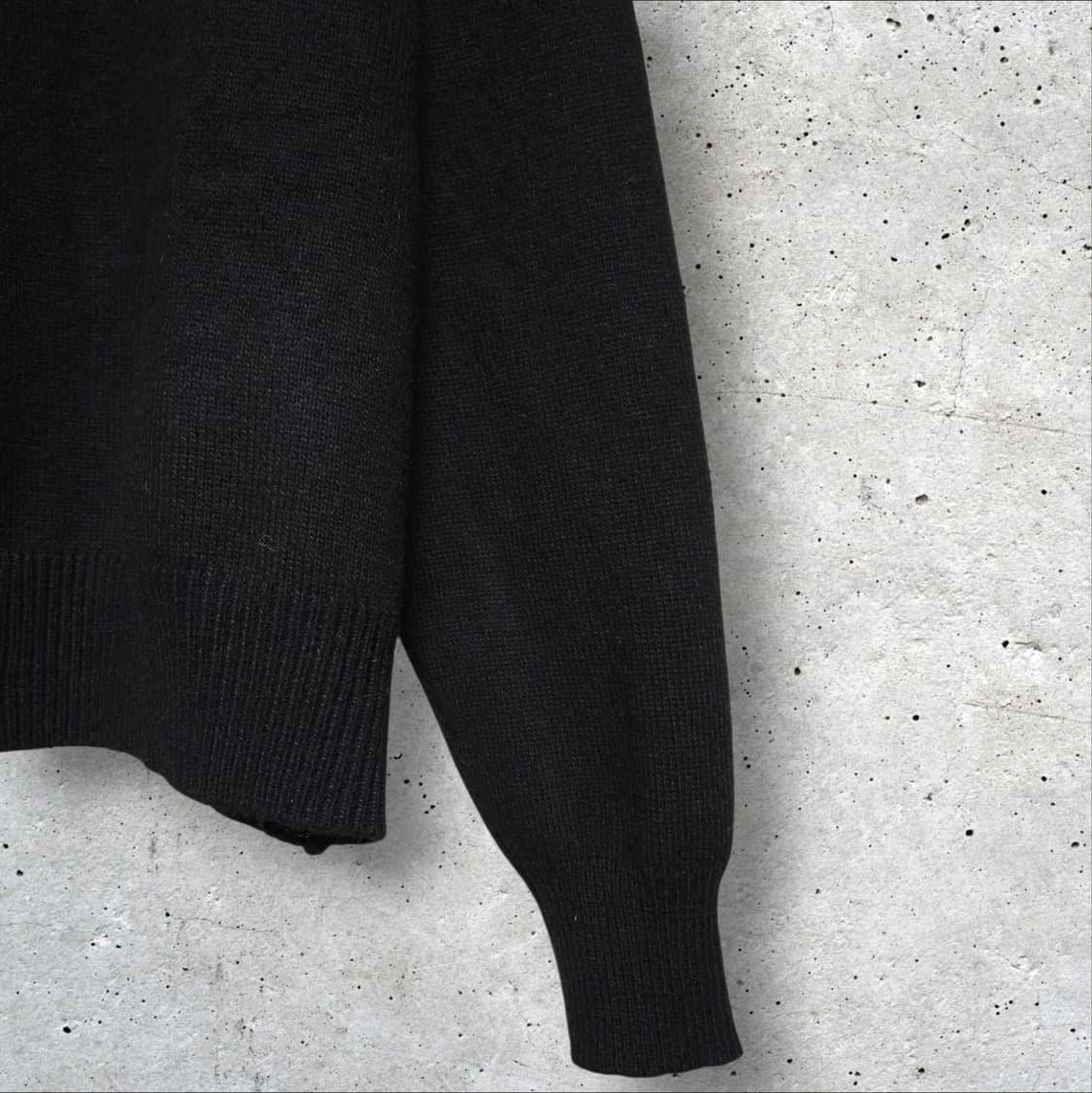 단톤 크루넥 니트 가디건 블랙 (95/M) 상품이미지5