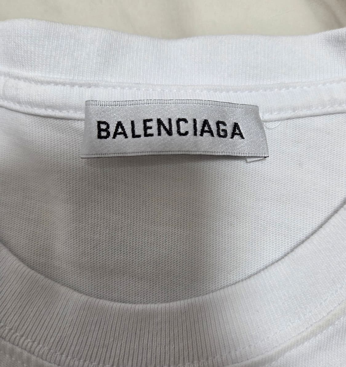 발렌시아가 프린트 반팔 티셔츠 상품이미지6