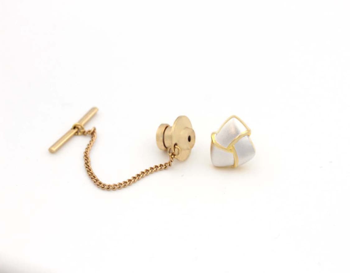 입생로랑 A등급 남자 명품 뱃지 핀 포인트 빈티지 상품이미지2