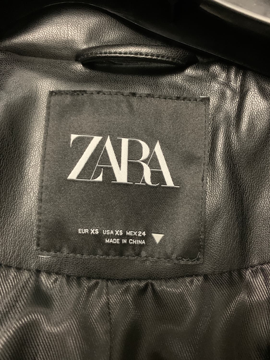 자라 레더 트렌치코트 블랙 상품이미지9