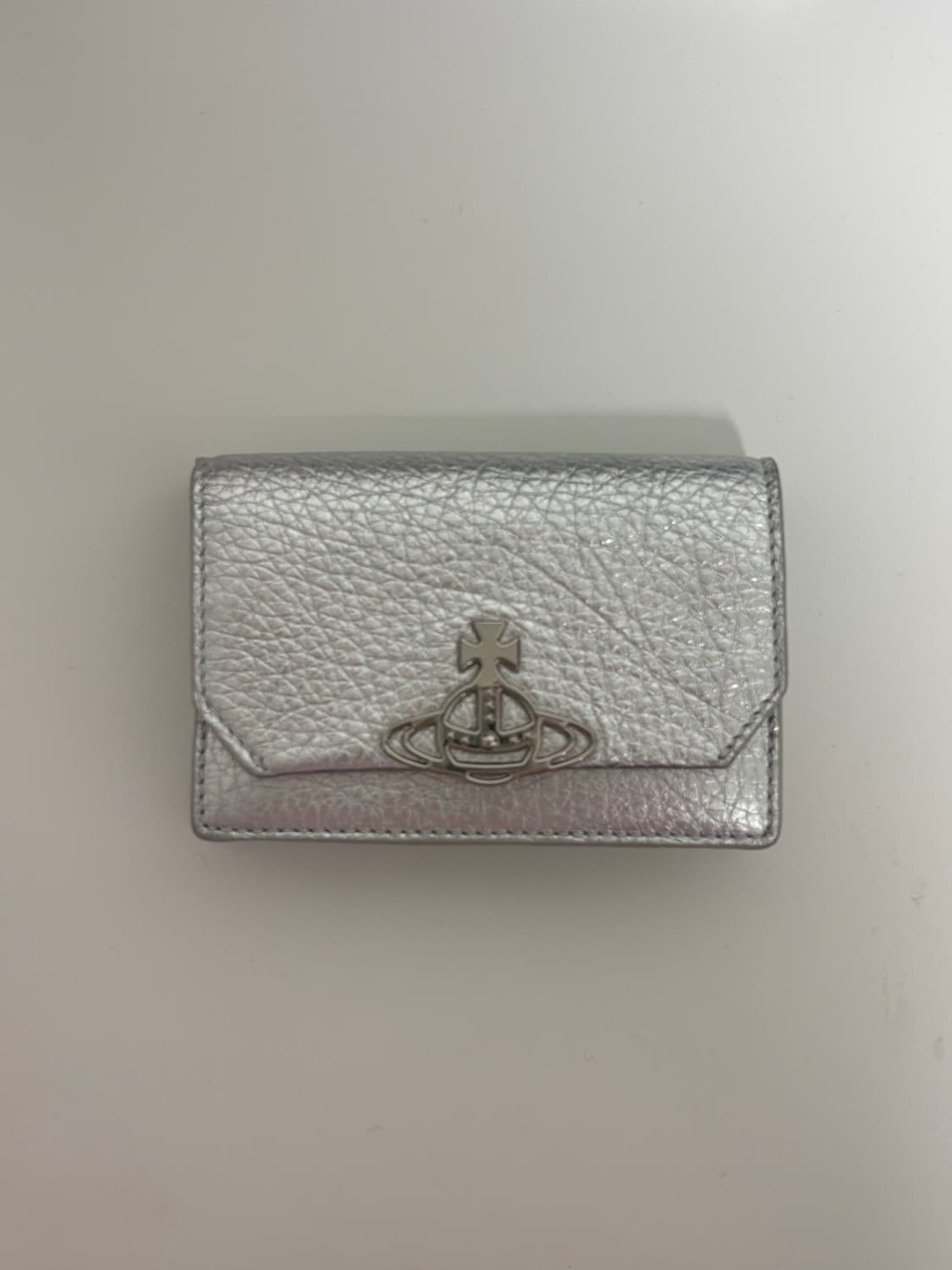 비비안웨스트후드 실버 지갑 상품이미지1
