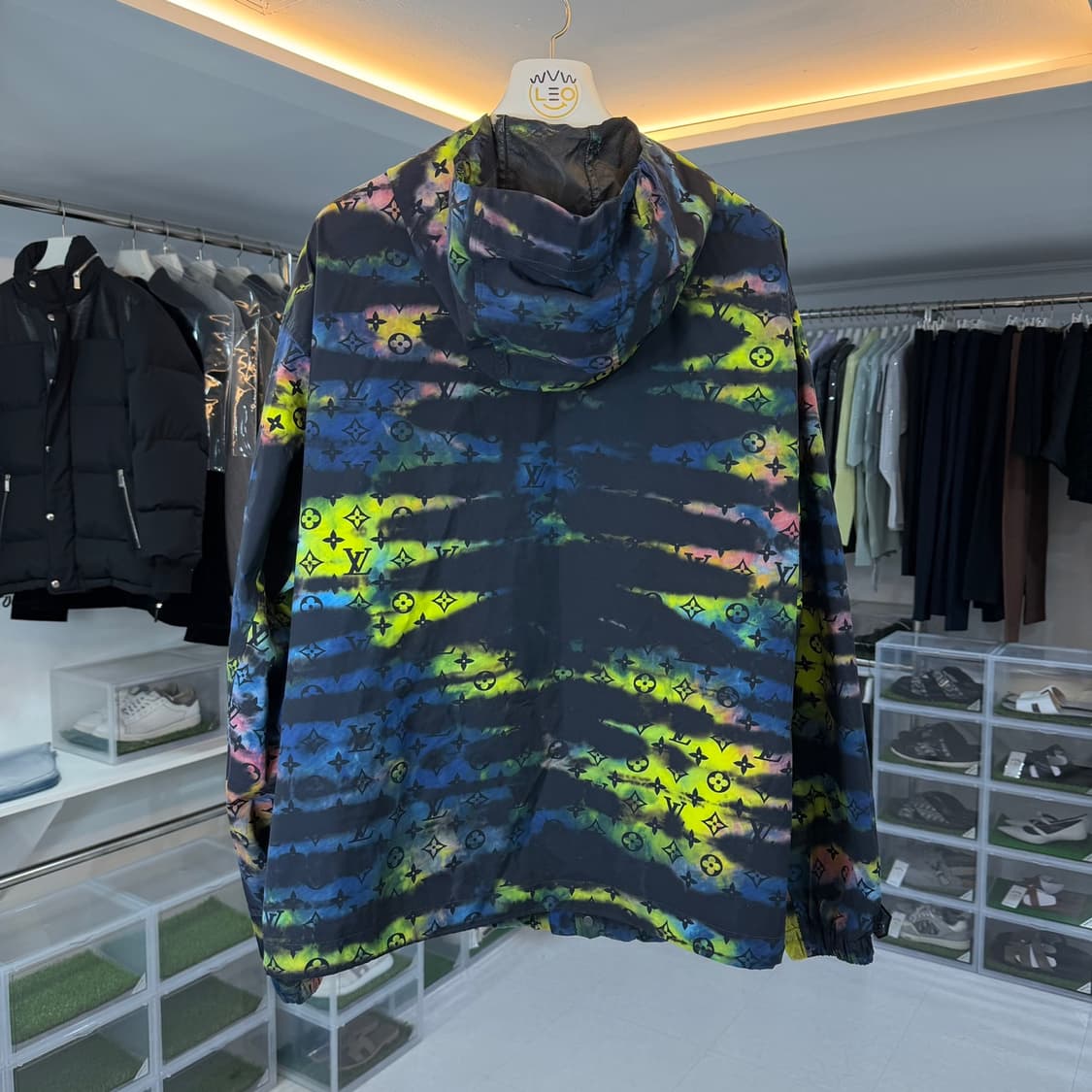 [리오브] 루이비통 타이다이 모노그램 테크니컬 윈드브레이커 바람막이 상품이미지2