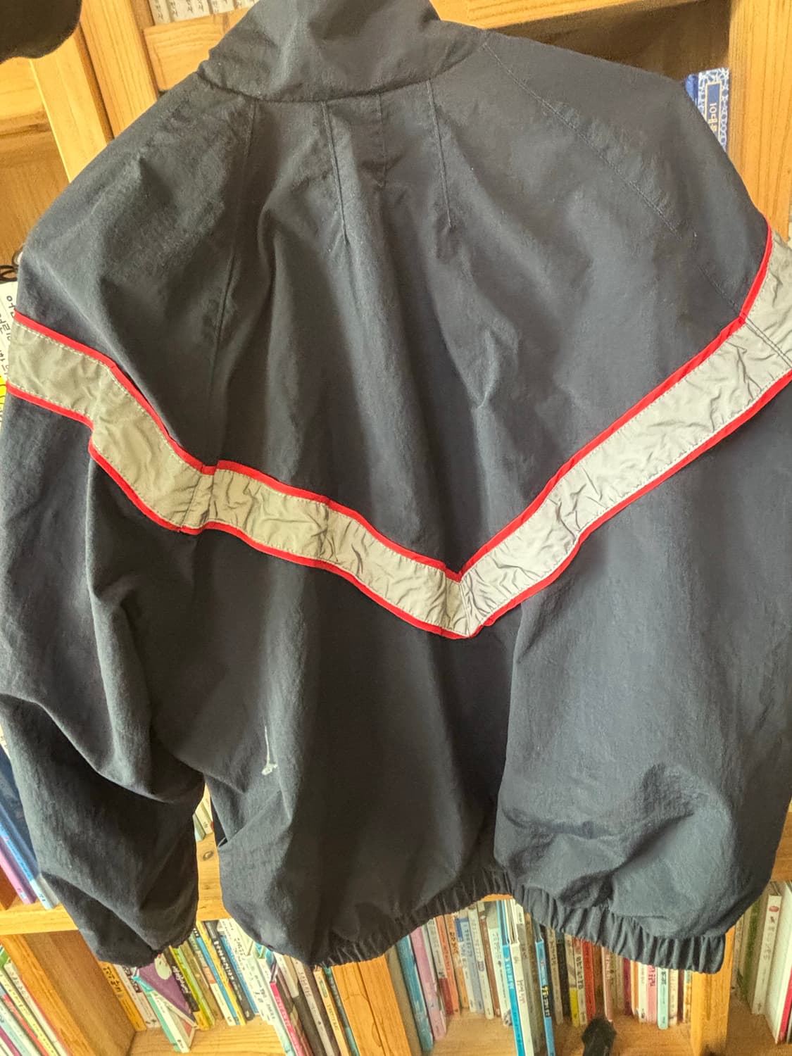 외지주 성요한 ymclky ipfu 네이비 바람막이 상품이미지3