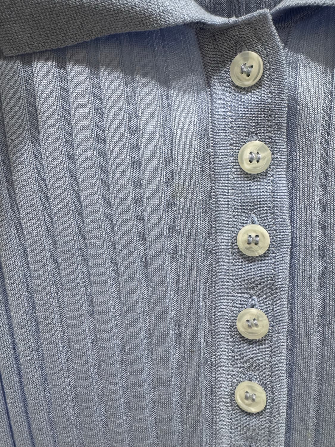 리 매튜스 하늘색 골지 카라 니트 상품이미지4