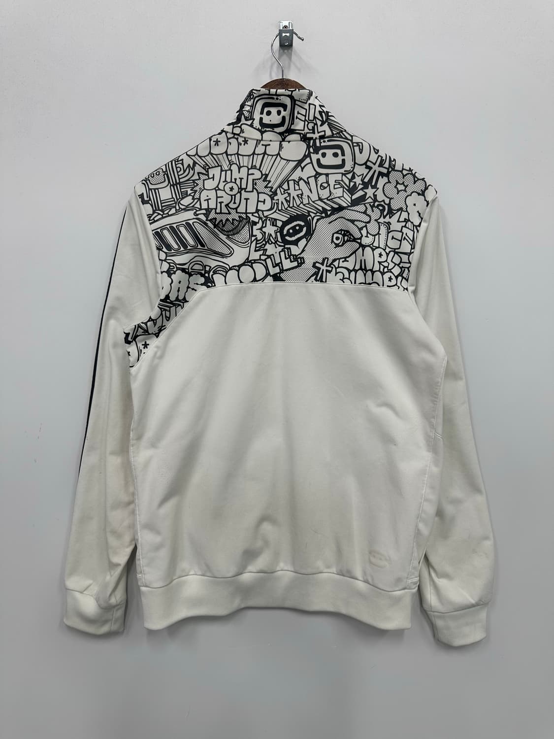 아디다스 그래피티 흰검 져지 트랙탑  상품이미지7