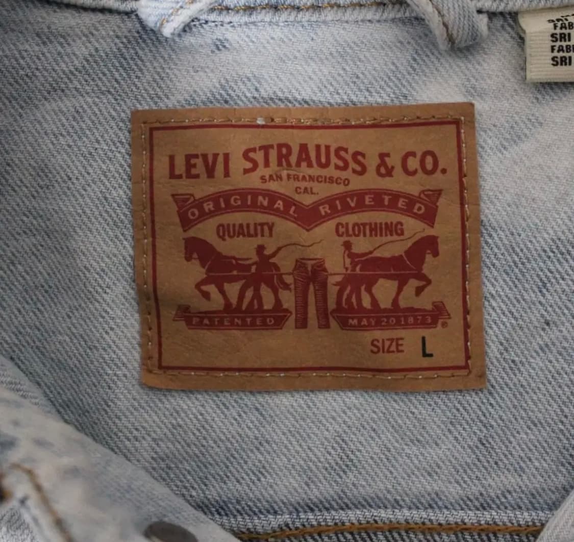 Levi’s 리바이스 플라워 아트워크 연청 데님 자켓 L017 상품이미지3