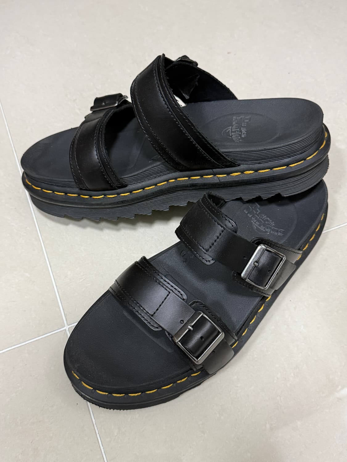 닥터마틴 마일즈 블랙 260 상품이미지1