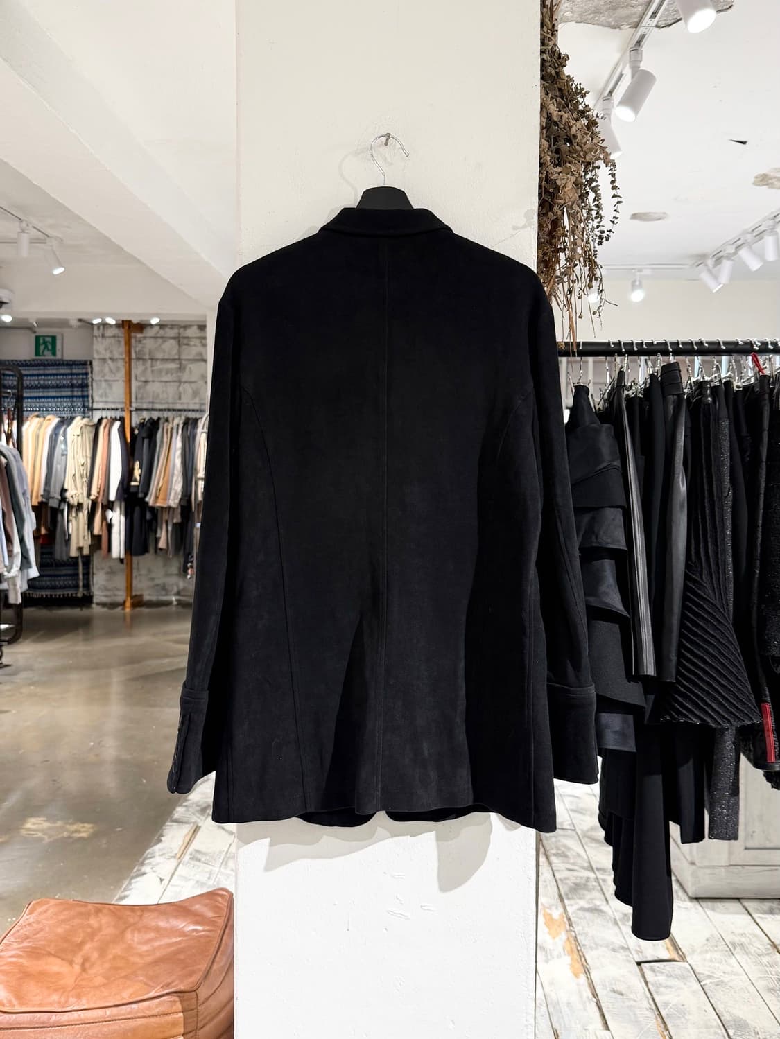 엠포리오 아르마니 블랙 비스코스 혼방 자켓 상품이미지6