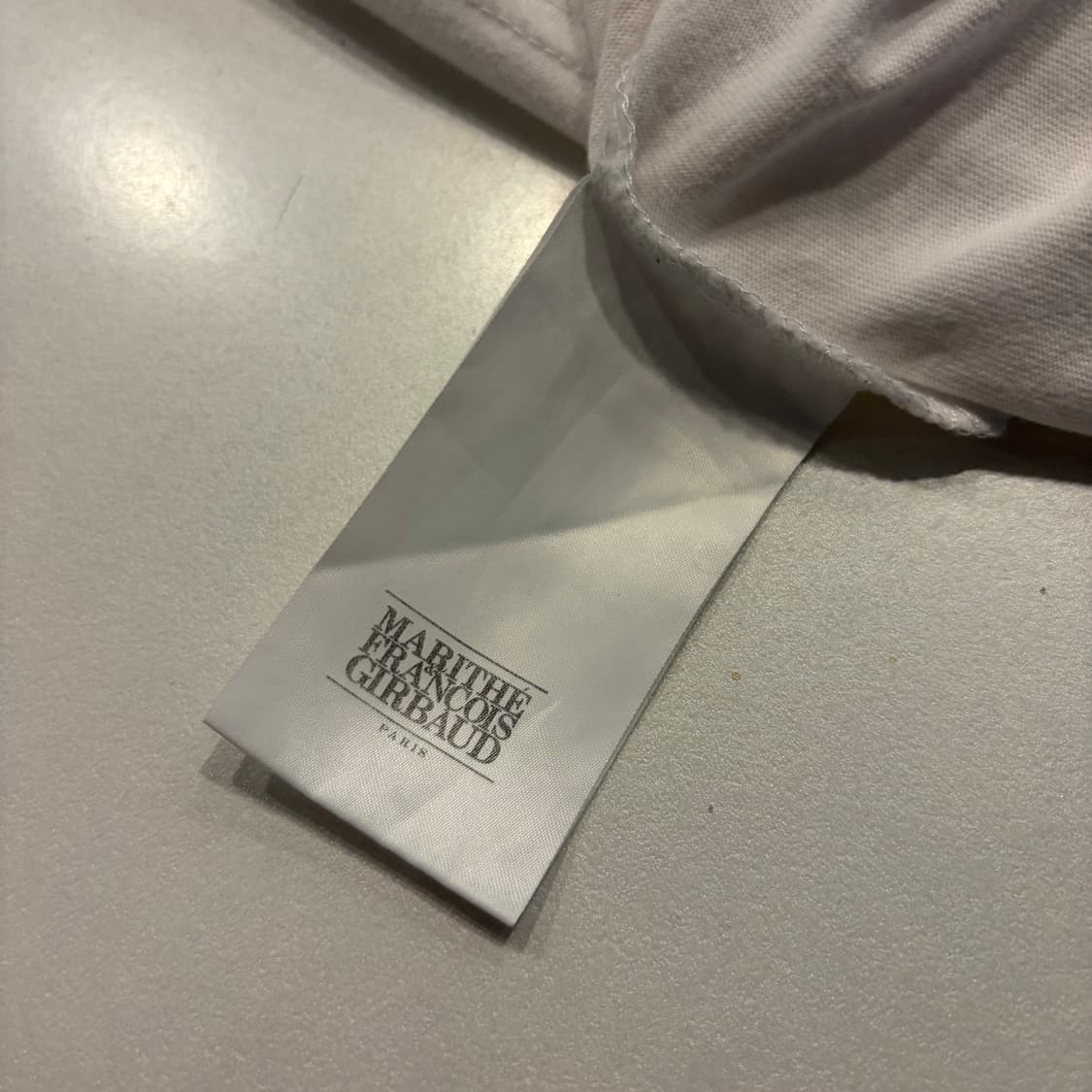 [M] 마리떼 프랑소와 저버 로고 반팔티 화이트 D603 상품이미지5