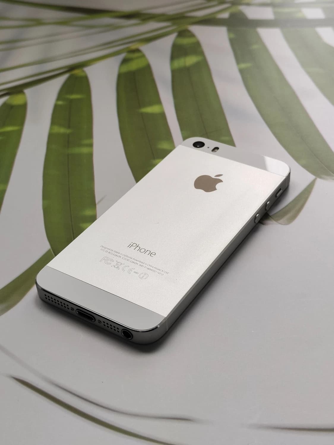 아이폰 5s 32기가입니다 상품이미지1