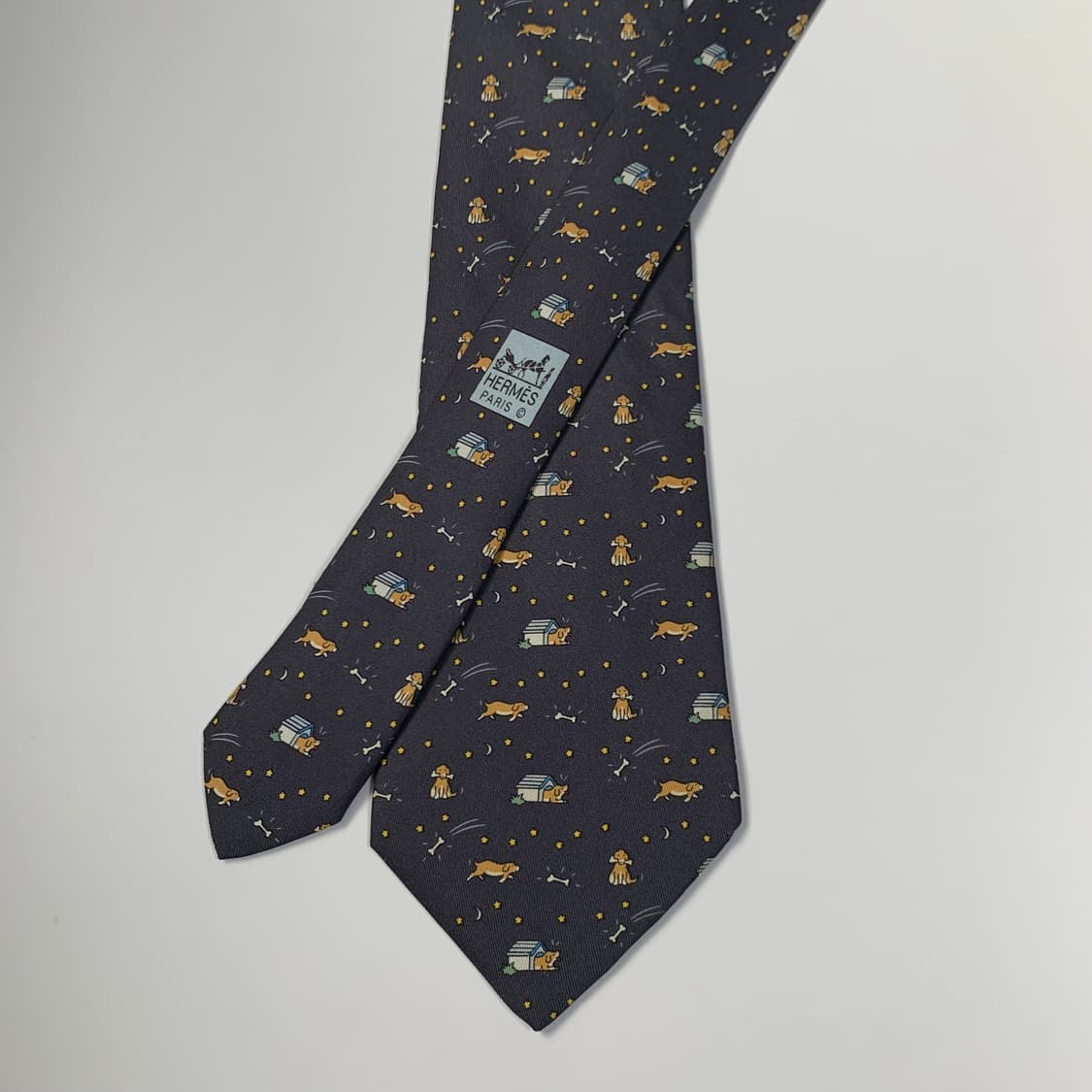 에르메스(HERMES) 챠콜그레이 100실크 명품 정장넥타이 A+등급 상품이미지3