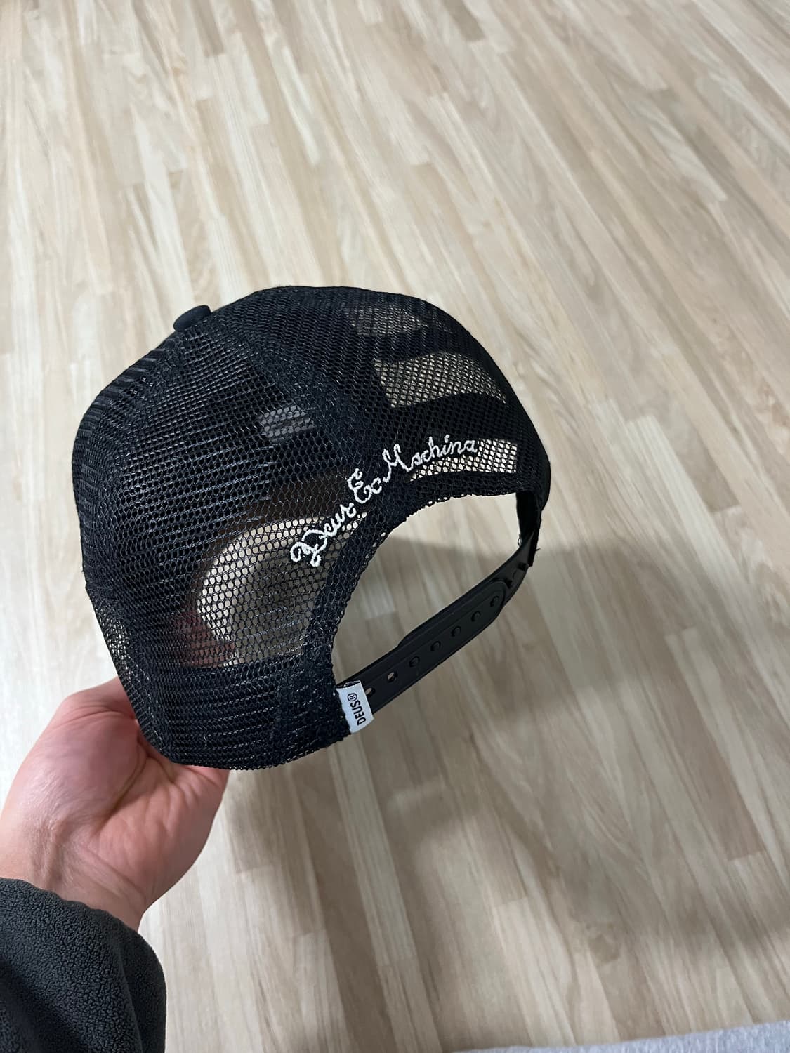 데우스 엑스 마키나 매쉬 캡 상품이미지3