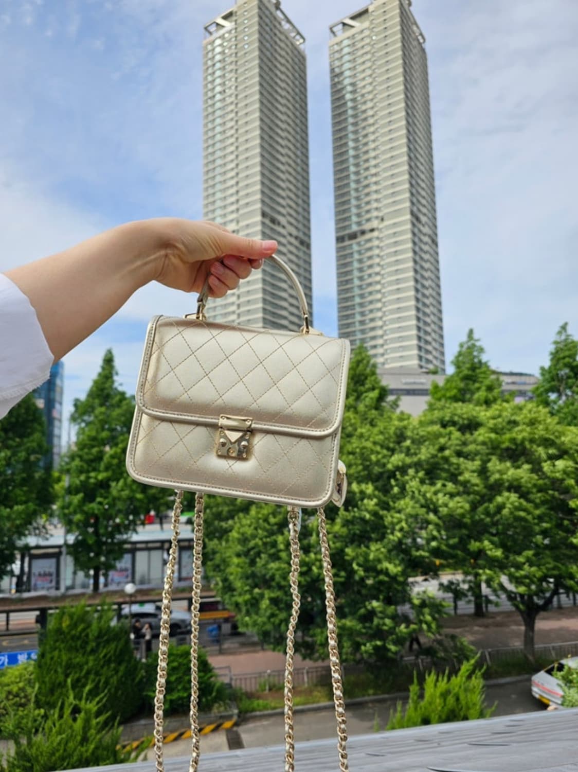 마이아이코 소피아백 미듐 샴페인골드 상품이미지2