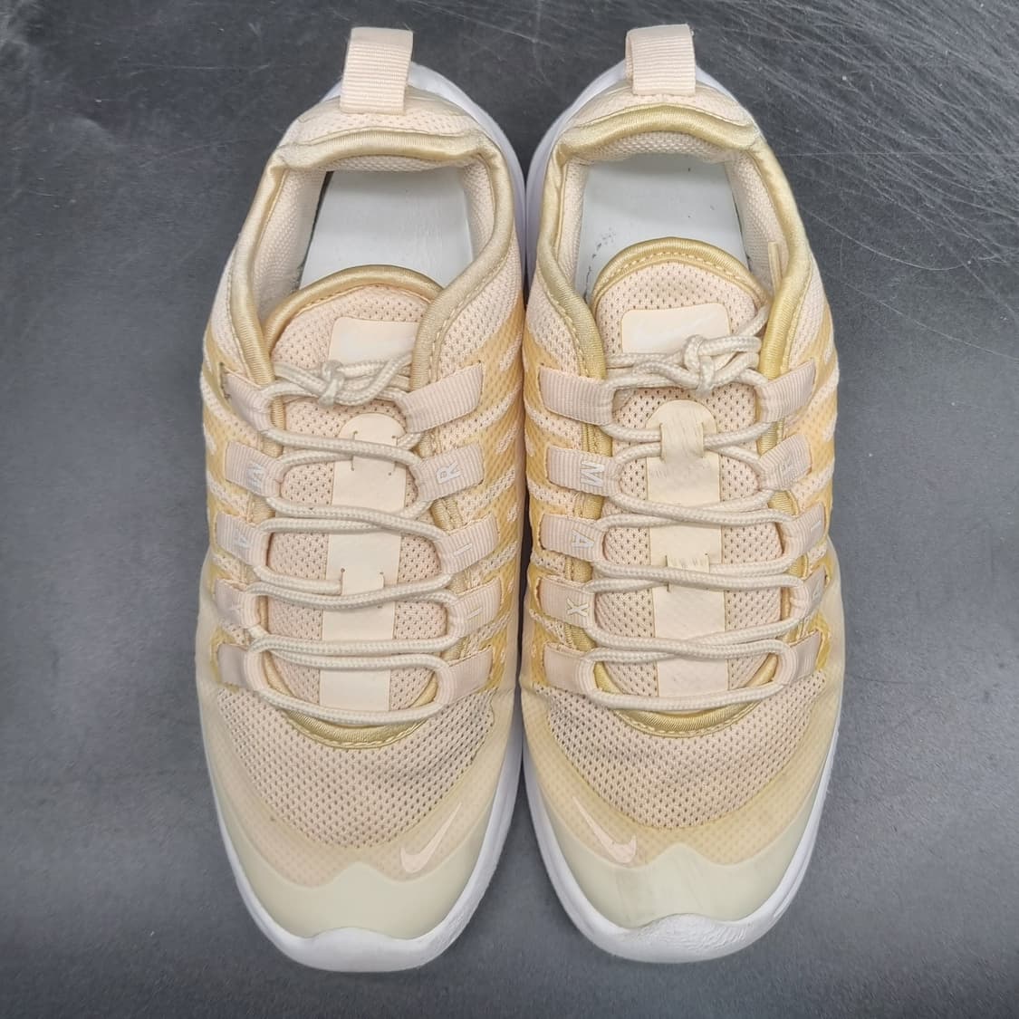 나이키 에어맥스 엑시스 운동화225 상품이미지2