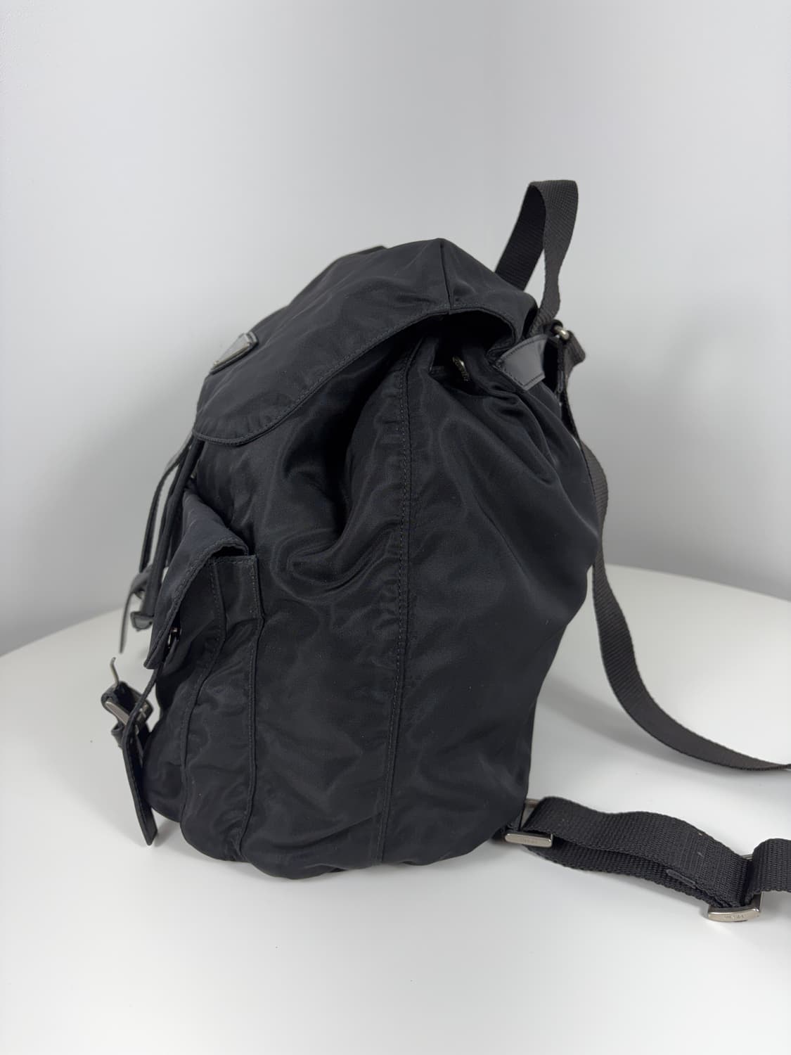 프라다 나일론 투포켓 미듐 백팩 상품이미지3