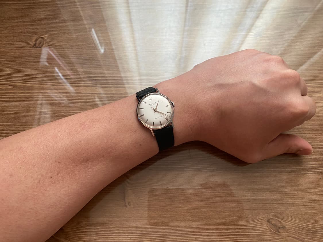 미칼(Mical) 미사용 데드스톡 빈티지 시계 수동시계 판매합니다. 상품이미지10