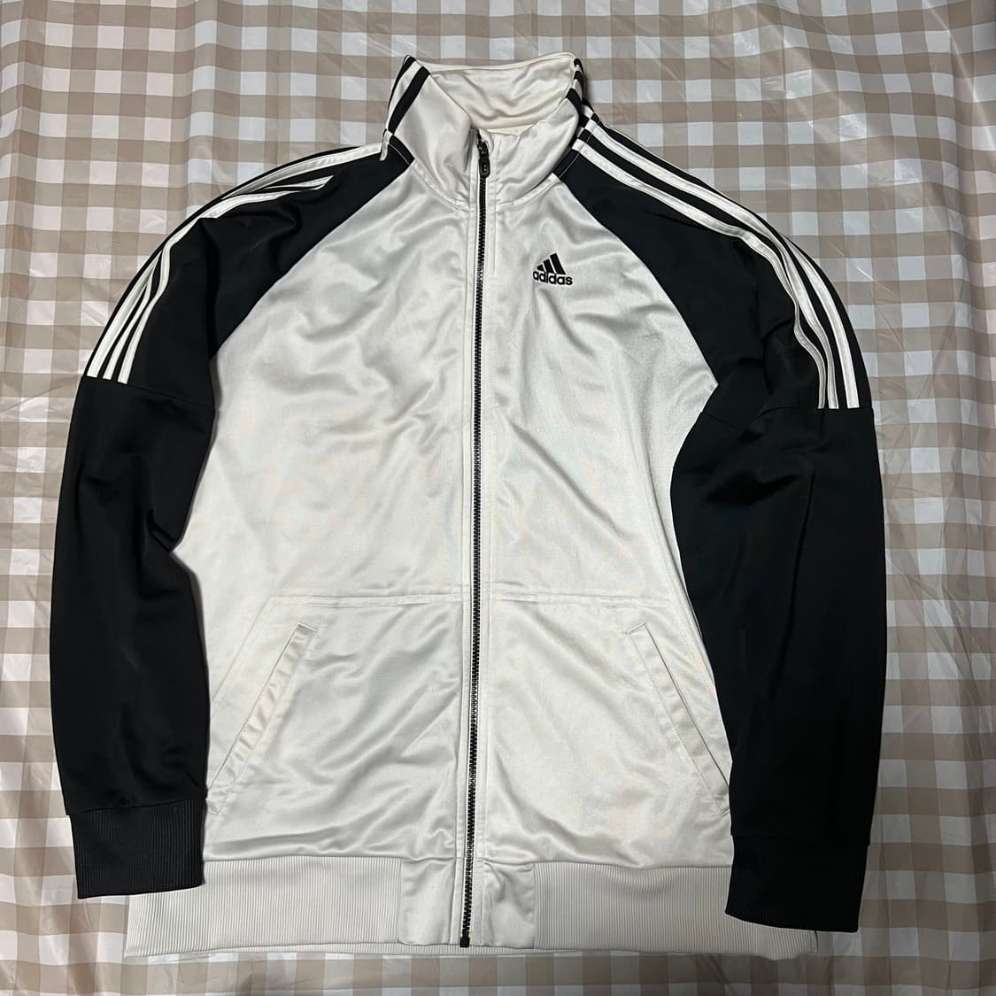 아디다스 빈티지 검흰 져지 XL 범고래 흰검 트랙탑 집업 Y2K 상품이미지1