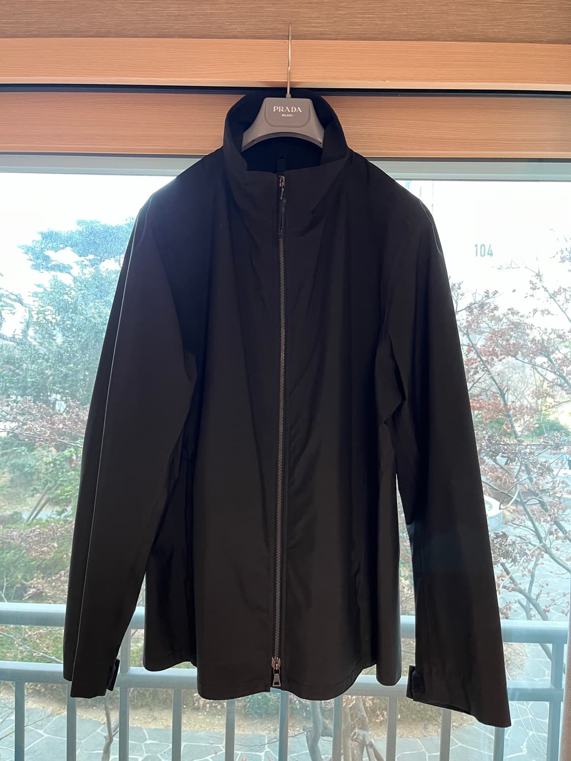 프라다 고어텍스 블랙 자켓 54(105-110) 정품 상품이미지3