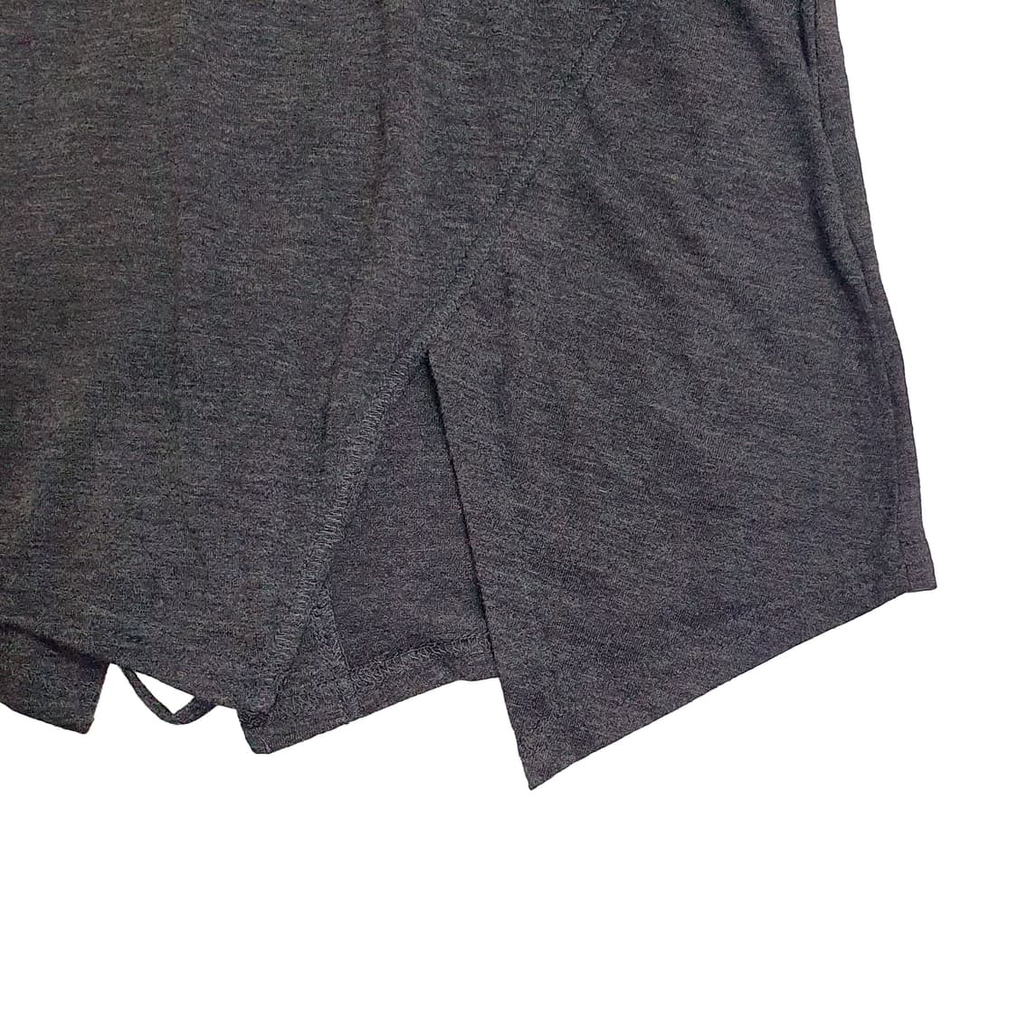 언발 절개 레이어드 반소매 티셔츠 그레이 상품이미지4