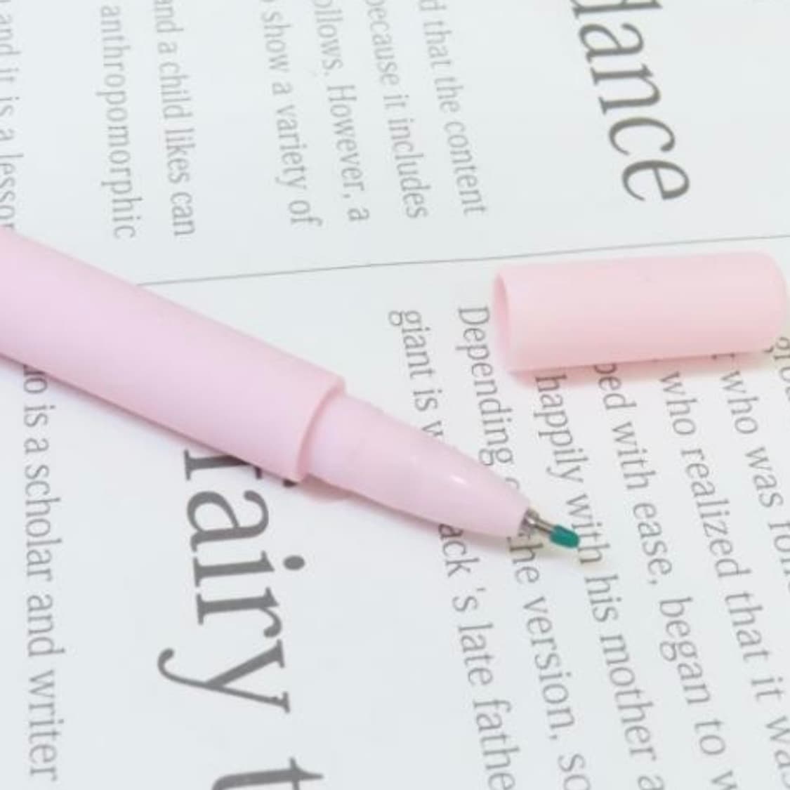 헬로키티 라이트 볼펜 핑크 상품이미지3