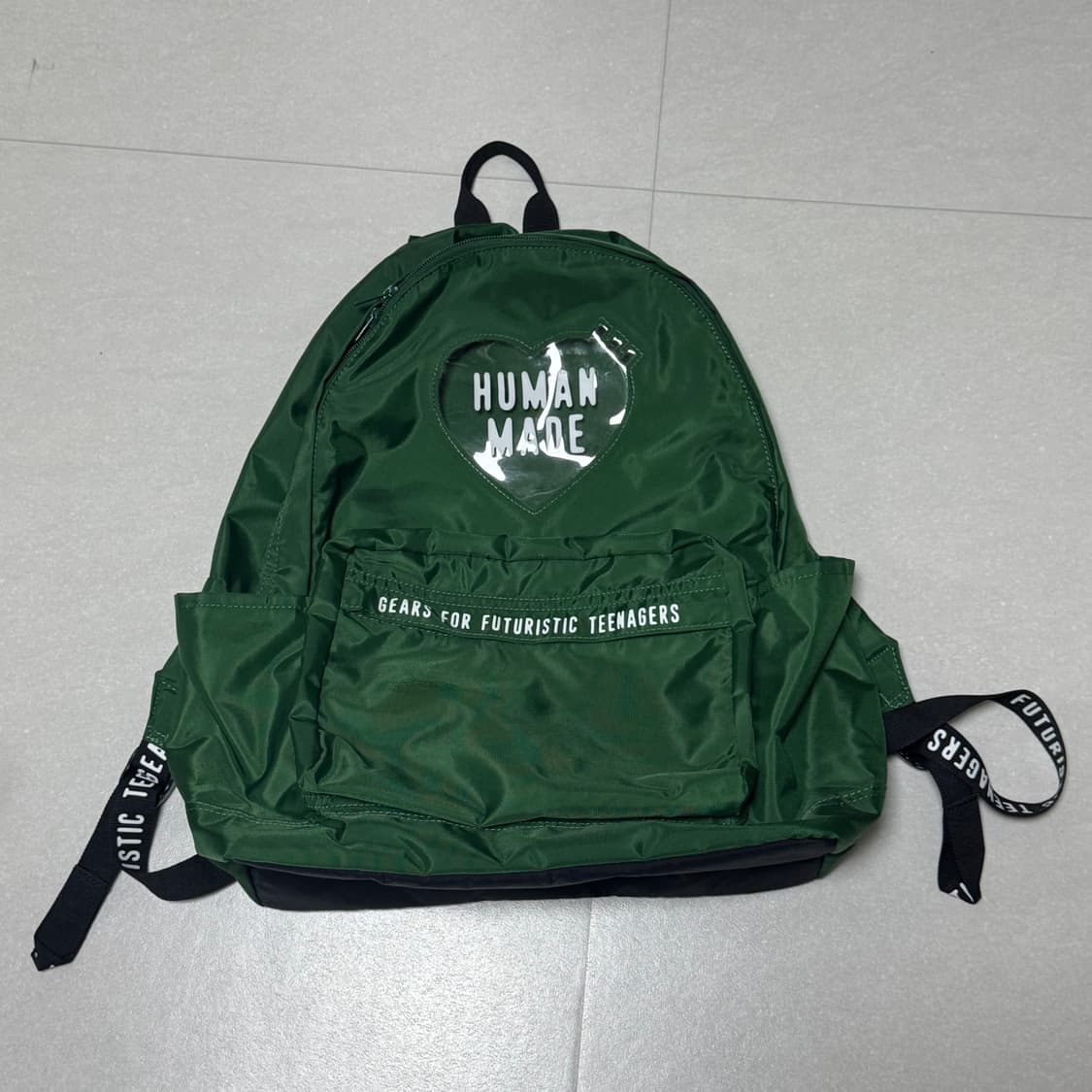 휴먼메이드 나일론 하트 백팩 그린 상품이미지5