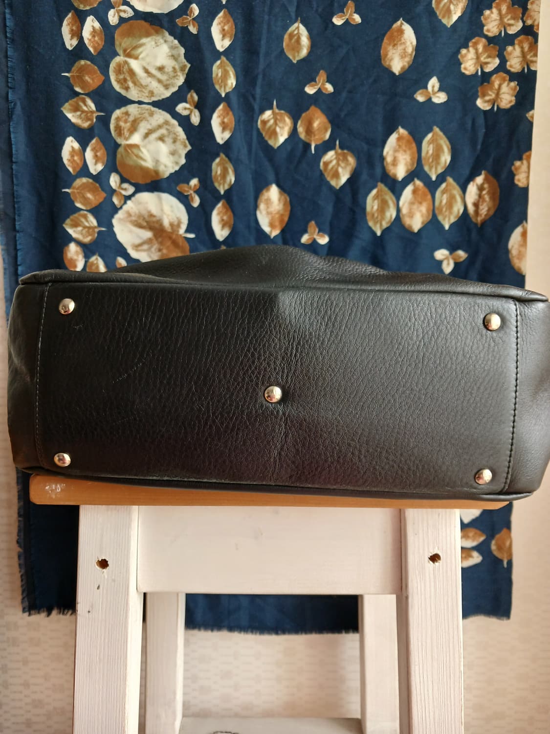 machiko jinto 일본브랜드의 블랙가죽가방  상품이미지4