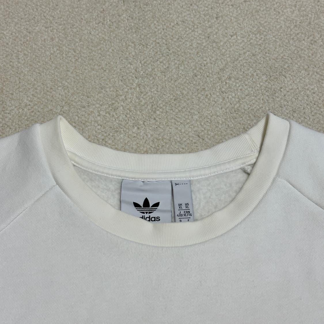 아디다스 에센셜 크루 상품이미지8