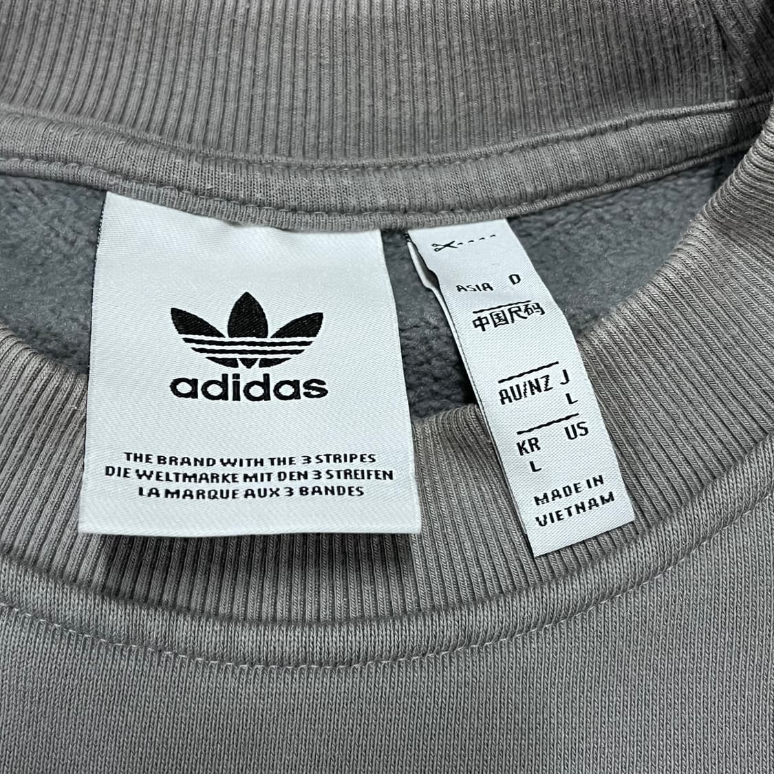 [정품] 아디다스 그레이 패치로고 기모 맨투맨 [ L ] 상품이미지5
