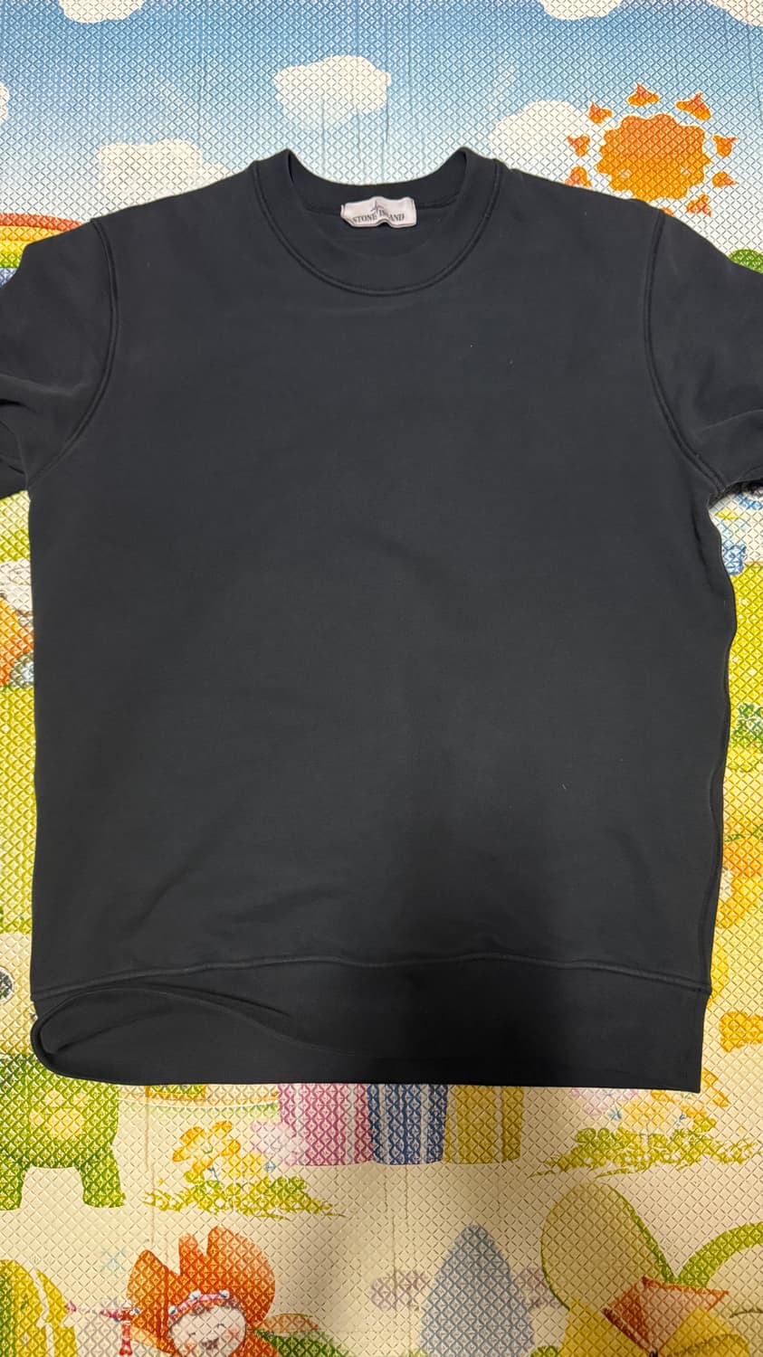 스톤아일랜드 블랙 맨투맨 L 22fw 상품이미지1