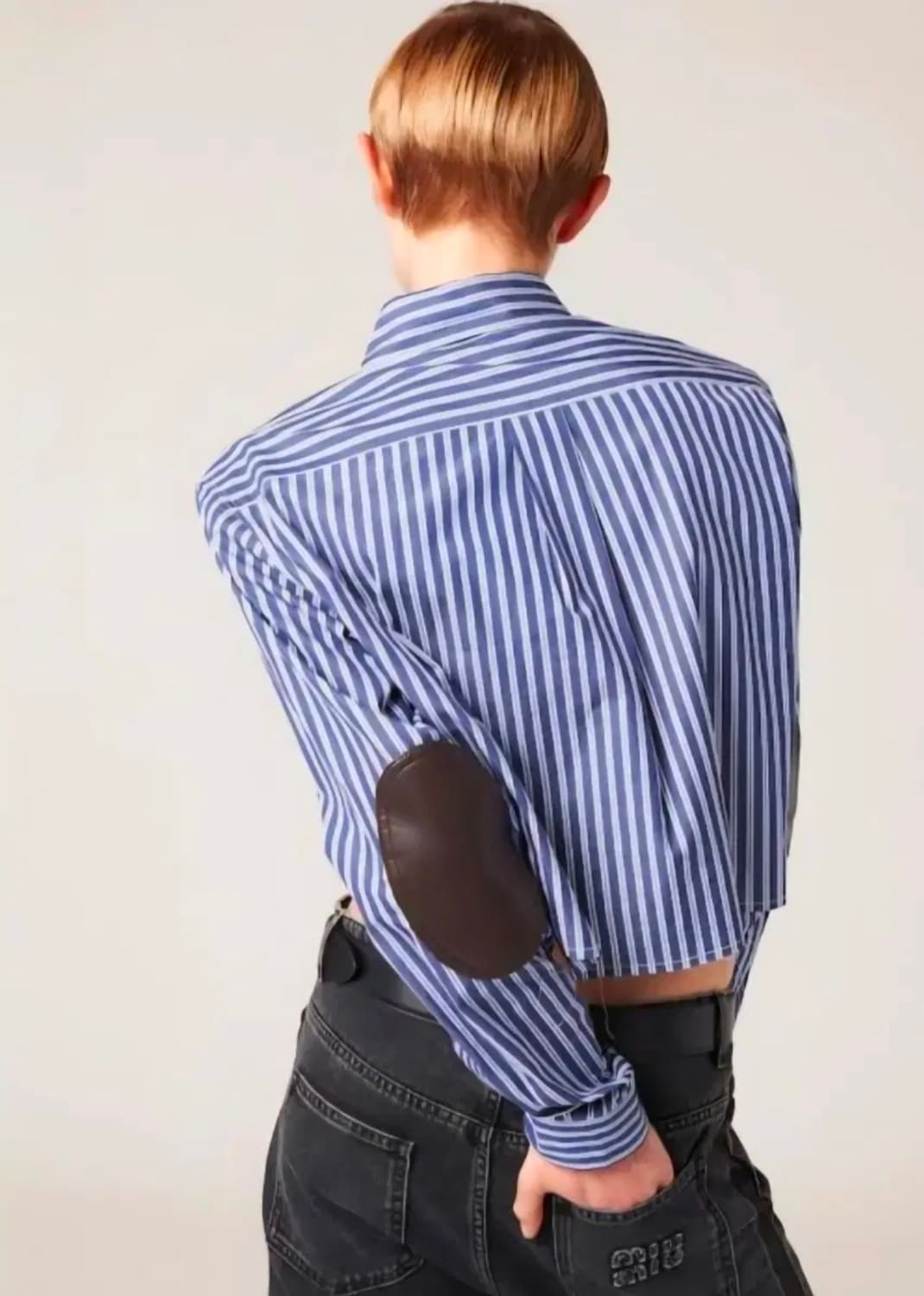 미우미우 스트라이프 크롭 셔츠 상품이미지3