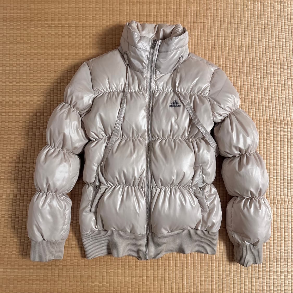 아디다스 셔링 패딩 상품이미지1