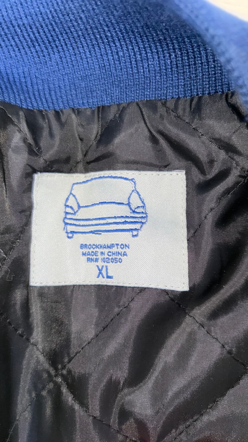 브룩햄튼 머천다이즈 바시티 자켓 (정가50) 상품이미지4