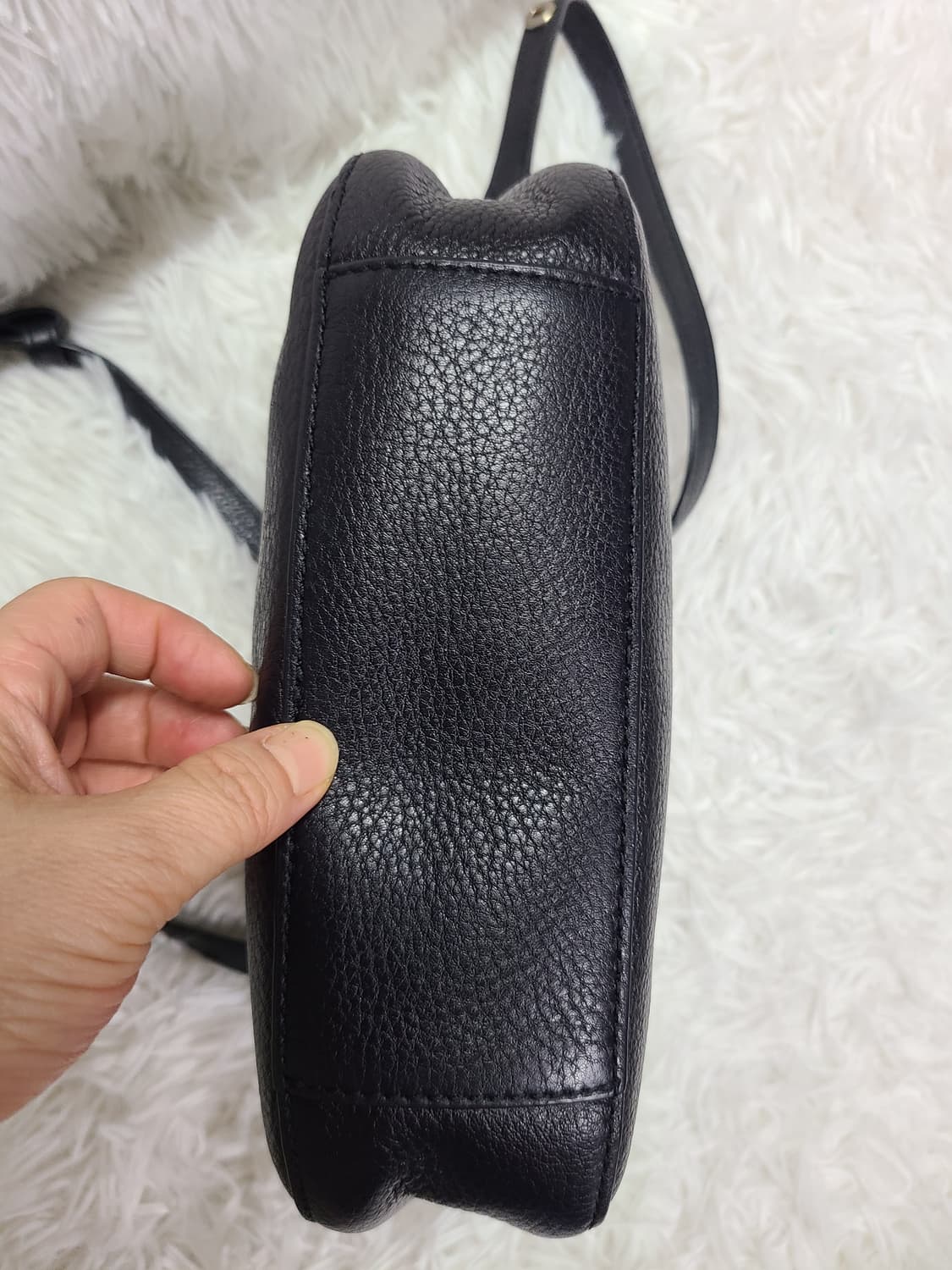 토리버치 블랙 카메라백 크로스백  상품이미지3
